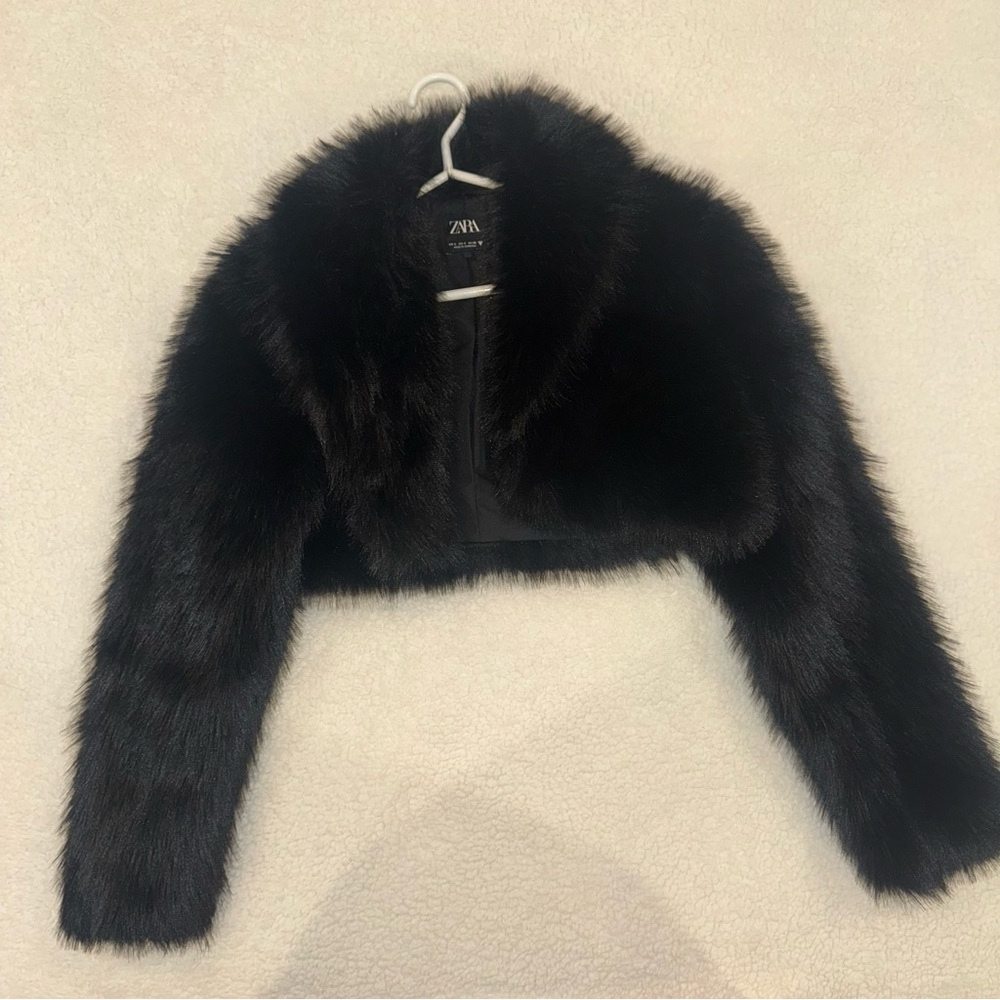 Zara Black Faux Fur Jacket